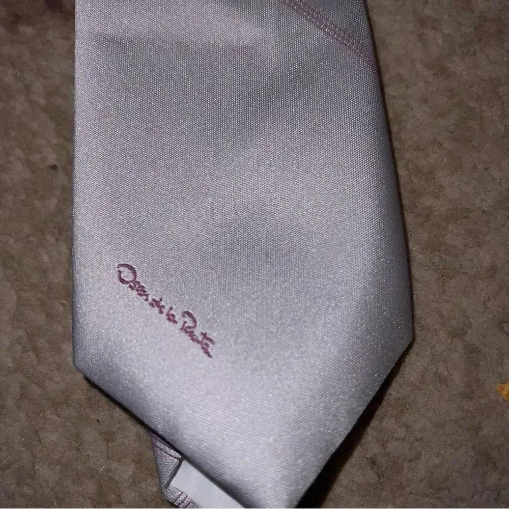 Oscar De La Renta tie